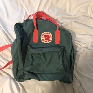 Medium size backpack